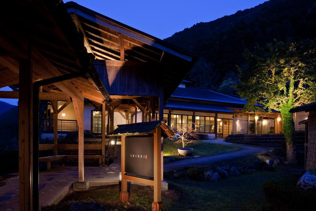 Hotel Furuyu Onsen Oncri Saga Esterno foto